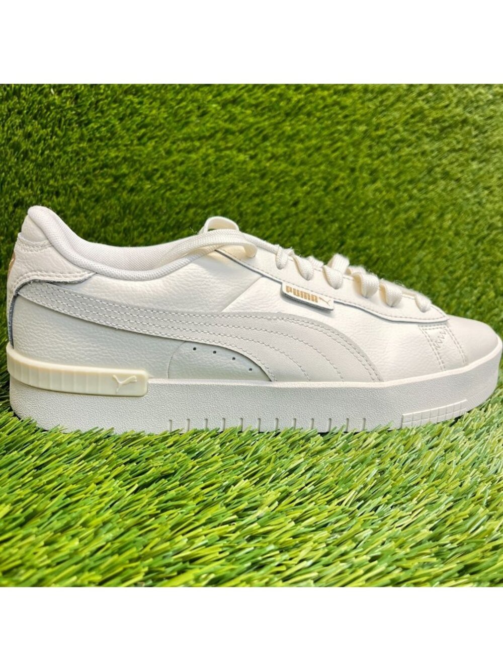 Puma Jada Renew Womens Size 11 Ivory Athletic Leather Walking Shoes Sneakers